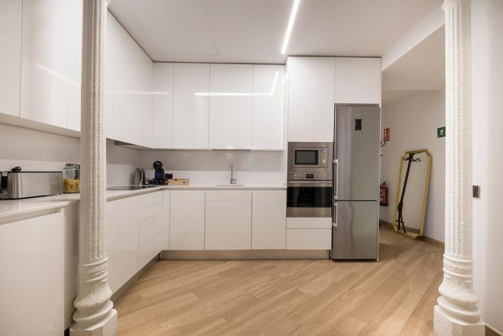 Lujoso Apartamento Cerca De Plaza Mayor Мадрид Экстерьер фото