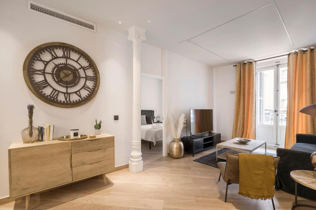 Lujoso Apartamento Cerca De Plaza Mayor Мадрид Экстерьер фото
